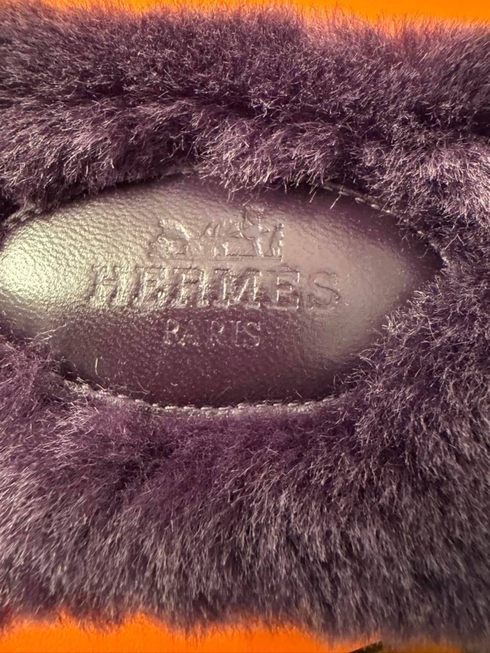 Hermes purple shearling Oran slides size 36 in box - Picture 3 of 9
